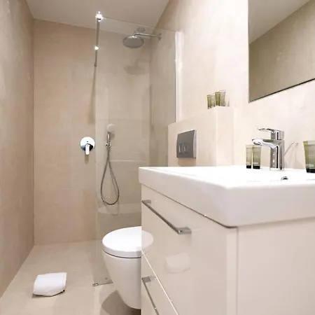 Apartment Near Tour Eiffel